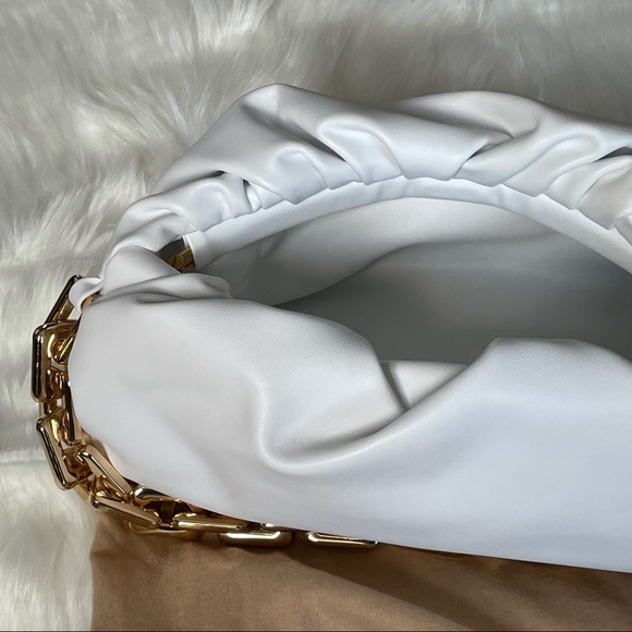 Sold - Picture 6 of 13